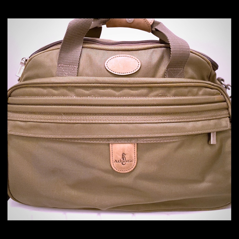 Vintage Atlantic Green Travel Luggage